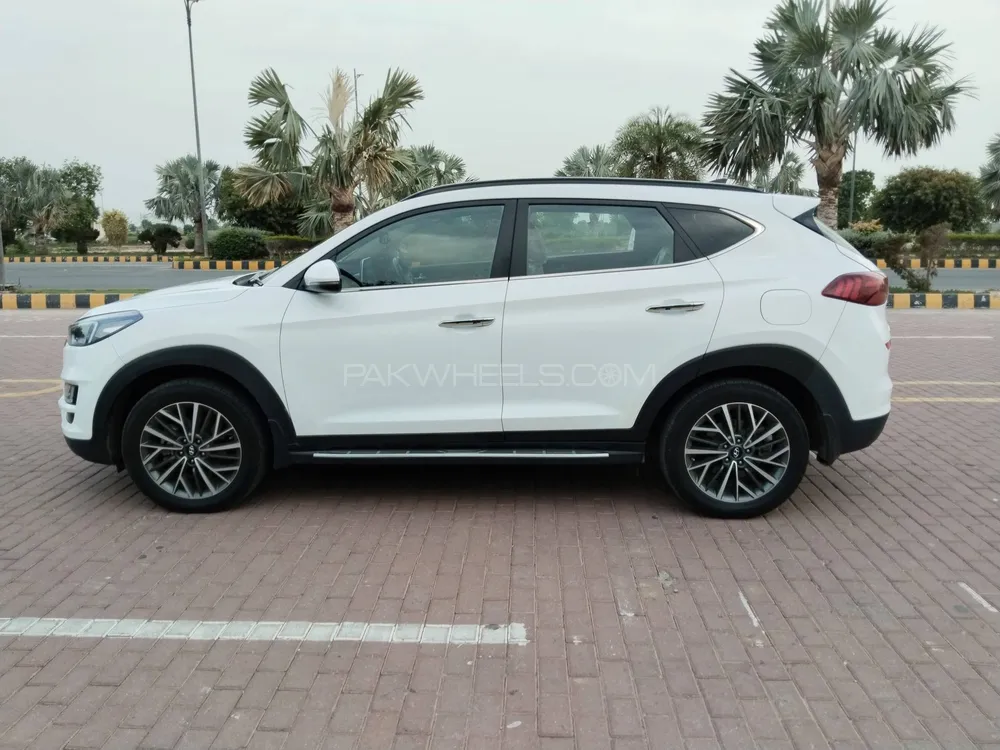 Hyundai Tucson 2022 for Sale in Multan Hyundai Tucson 2022 for Sale in Multan Image-5