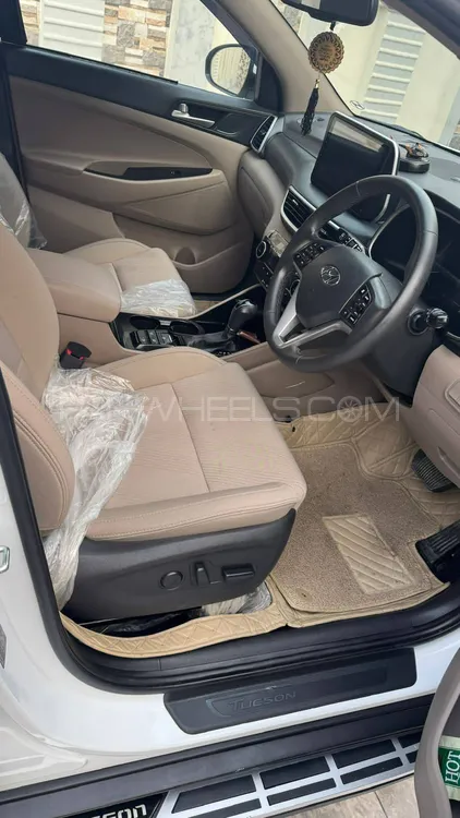 Hyundai Tucson 2023 for Sale in Sialkot Hyundai Tucson 2023 for Sale in Sialkot Image-8