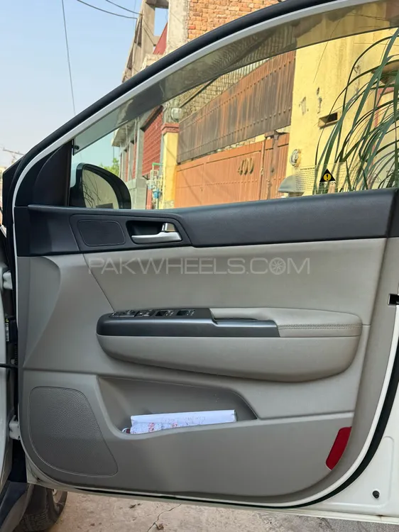 KIA Sportage 2020 for Sale in Rawalpindi KIA Sportage 2020 for Sale in Rawalpindi Image-7