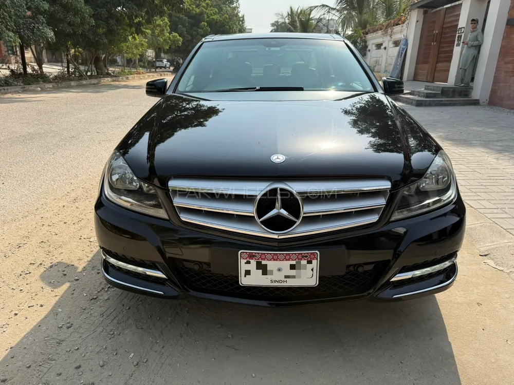 Mercedes Benz C Class 2013 for Sale in Karachi Mercedes Benz C Class 2013 for Sale in Karachi Image-2