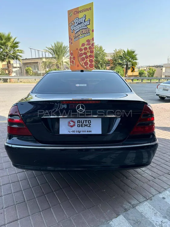 مرسڈیز بینز ای کلاس 2004 for Sale in اسلام آباد مرسڈیز بینز ای کلاس 2004 for Sale in اسلام آباد Image-4