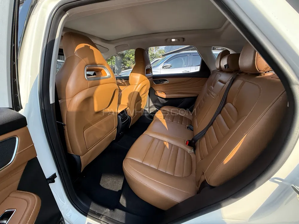 MG HS 2022 for Sale in Islamabad MG HS 2022 for Sale in Islamabad Image-7