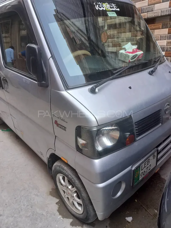 نسان کلپر 2016 for Sale in لاہور نسان کلپر 2016 for Sale in لاہور Image-2