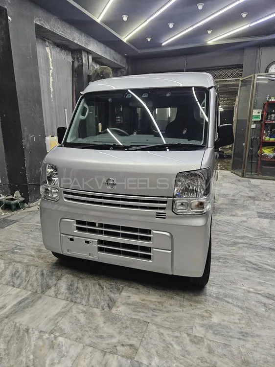 نسان کلپر 2020 for Sale in لاہور نسان کلپر 2020 for Sale in لاہور Image-19
