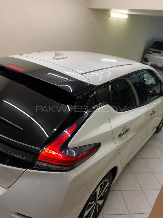 Nissan Leaf 2021 for Sale in Lahore Nissan Leaf 2021 for Sale in Lahore Image-9