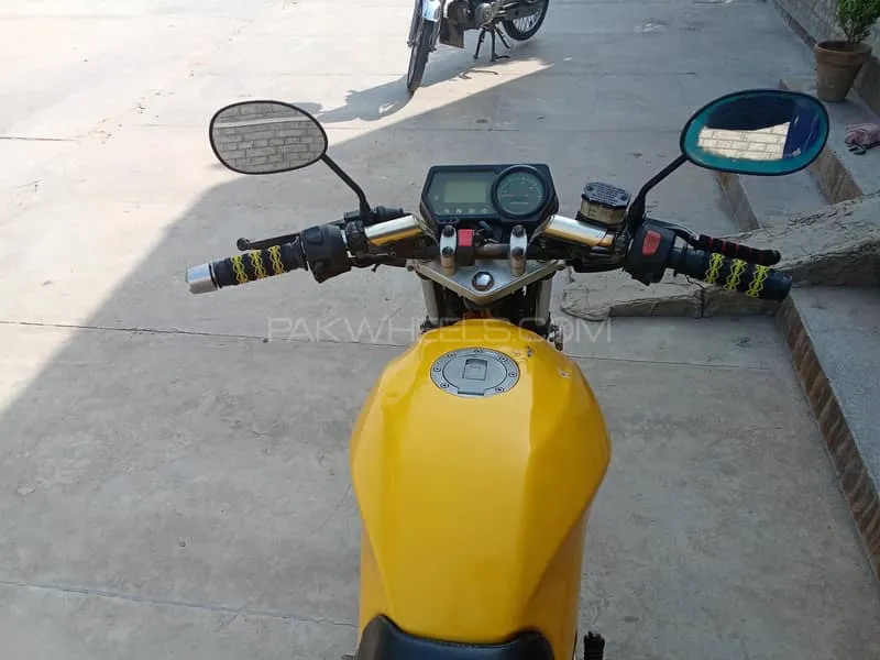 Ravi Piaggio Storm 125 2010 for Sale Ravi Piaggio Storm 125 2010 for Sale Image-4