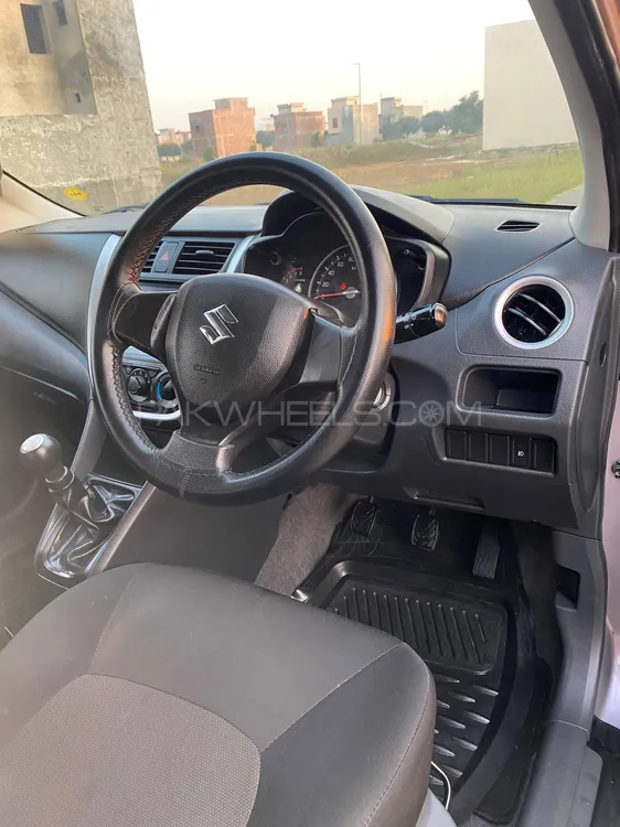 Suzuki Cultus 2021 for Sale in Gujranwala Suzuki Cultus 2021 for Sale in Gujranwala Image-8