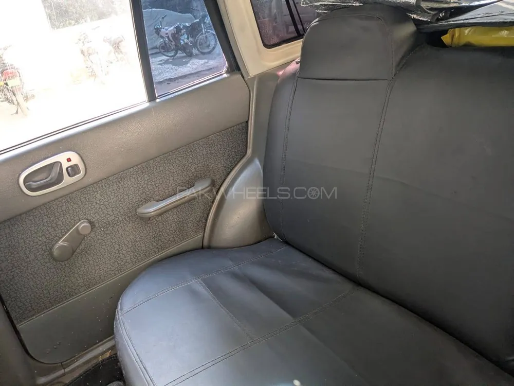 Suzuki Cultus 2010 for Sale in Karachi Suzuki Cultus 2010 for Sale in Karachi Image-16