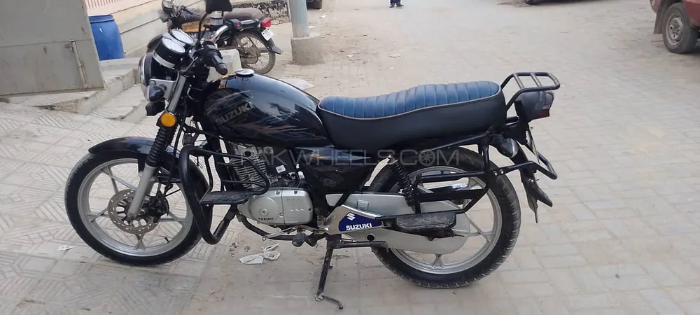 Suzuki GS 150 2017 for Sale Suzuki GS 150 2017 for Sale Image-7