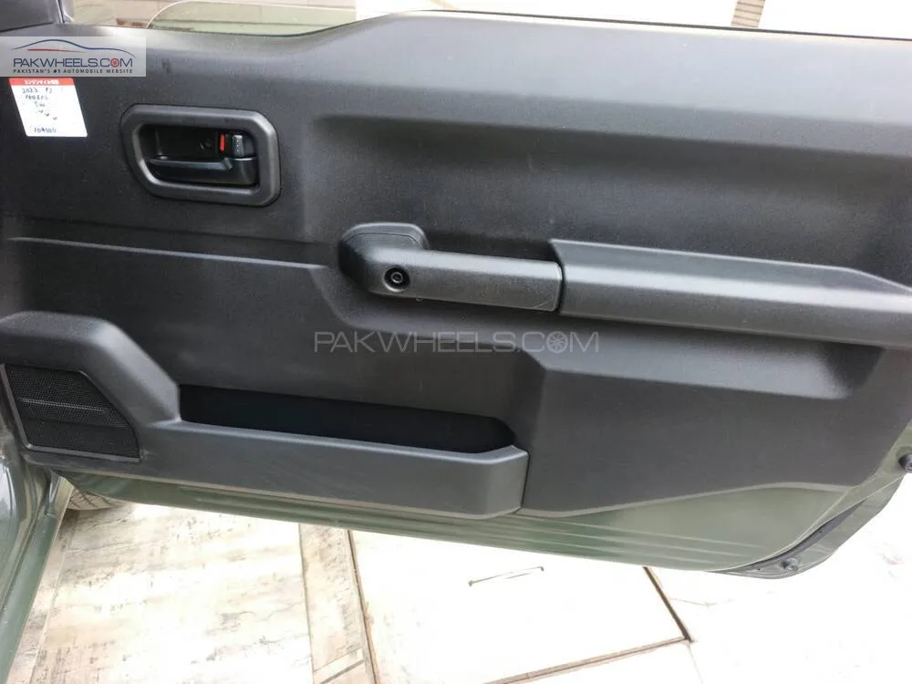 Suzuki Jimny 2019 for Sale in Karachi Suzuki Jimny 2019 for Sale in Karachi Image-12