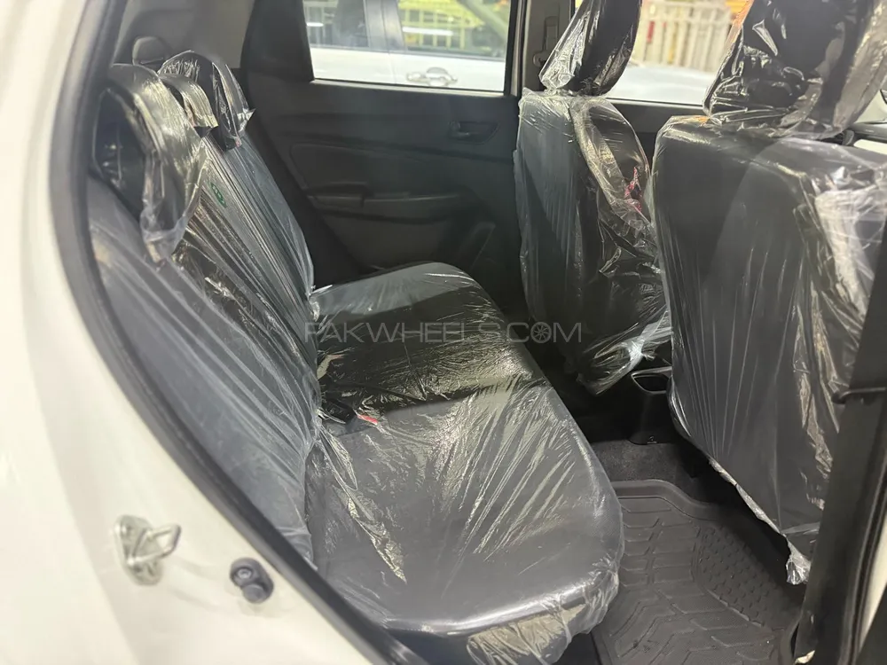 Suzuki Swift 2022 for Sale in Peshawar Suzuki Swift 2022 for Sale in Peshawar Image-10