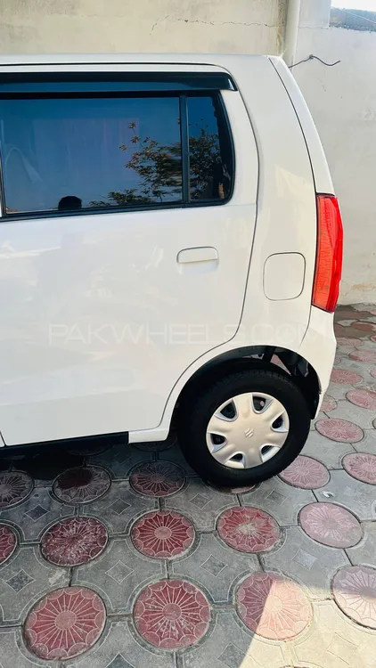 Suzuki Wagon R 2016 for Sale in Chakwal Suzuki Wagon R 2016 for Sale in Chakwal Image-2