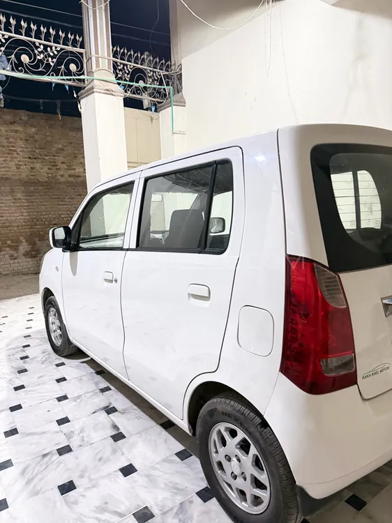 Suzuki Wagon R 2018 for Sale in Peshawar Suzuki Wagon R 2018 for Sale in Peshawar Image-14