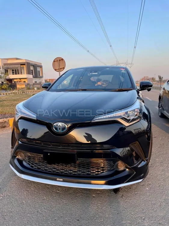 ٹویوٹا سی-ایچ آر 2018 for Sale in لاہور Image-1