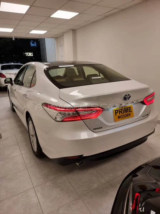 Toyota Camry 2018 for Sale in Karachi Toyota Camry 2018 for Sale in Karachi Image-10