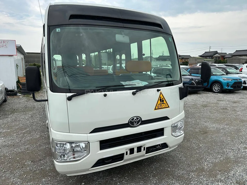 Toyota Coaster 2020 for Sale in Karachi Toyota Coaster 2020 for Sale in Karachi Image-1
