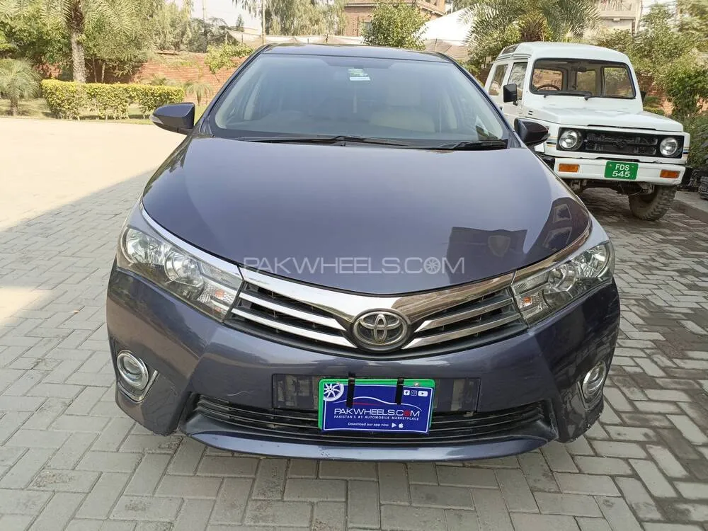 Toyota Corolla 2015 for Sale in Faisalabad Image-1