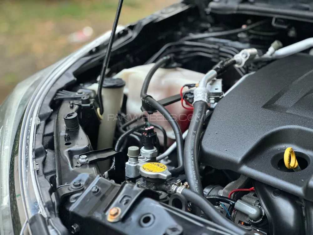 Toyota Corolla 2017 for Sale in Lahore Toyota Corolla 2017 for Sale in Lahore Image-8