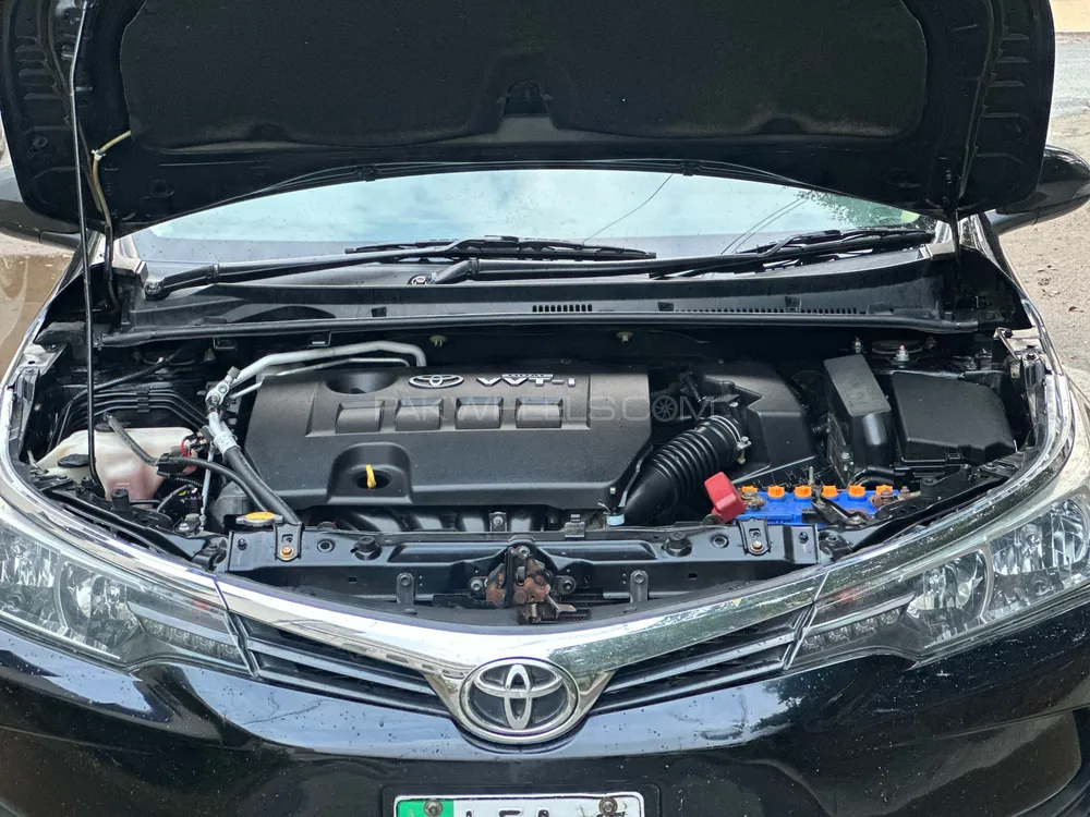Toyota Corolla 2017 for Sale in Lahore Toyota Corolla 2017 for Sale in Lahore Image-11