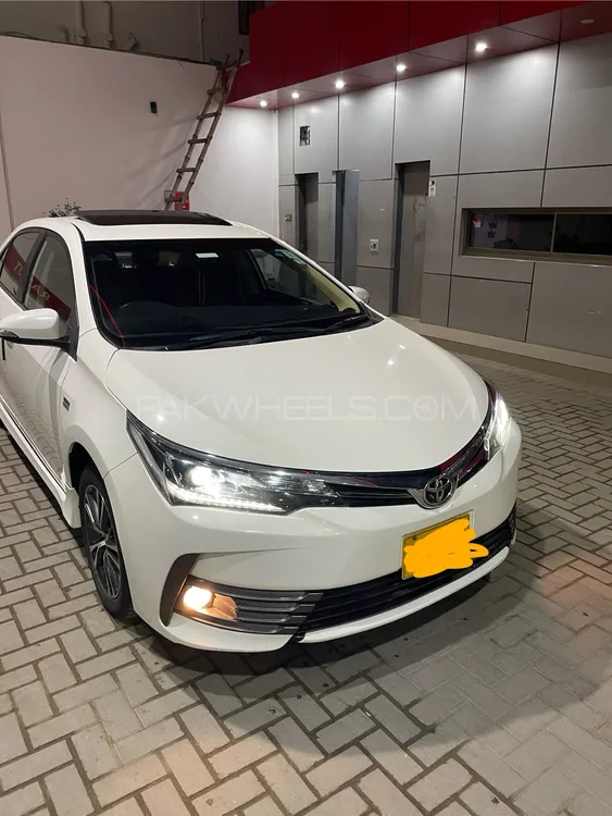Toyota Corolla 2018 for Sale in Hyderabad Toyota Corolla 2018 for Sale in Hyderabad Image-1
