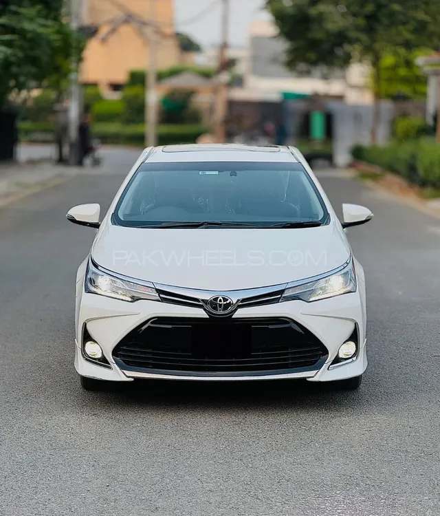 Toyota Corolla 2023 for Sale in Faisalabad Toyota Corolla 2023 for Sale in Faisalabad Image-4