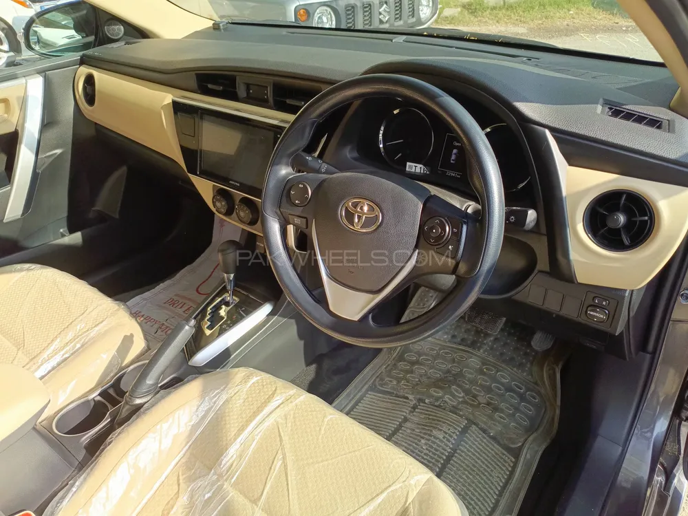 Toyota Corolla 2023 for Sale in Islamabad Toyota Corolla 2023 for Sale in Islamabad Image-7