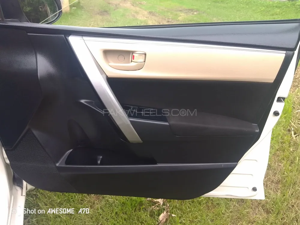 Toyota Corolla 2017 for Sale in Rawalpindi Toyota Corolla 2017 for Sale in Rawalpindi Image-5
