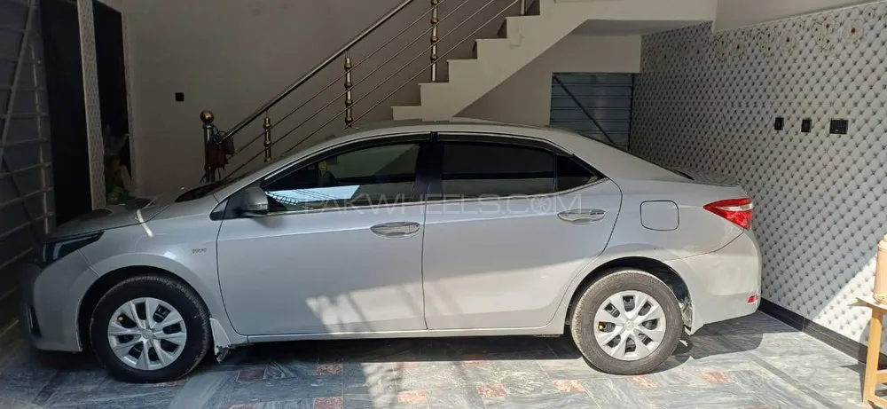 Toyota Corolla 2017 for Sale in Swabi Toyota Corolla 2017 for Sale in Swabi Image-3