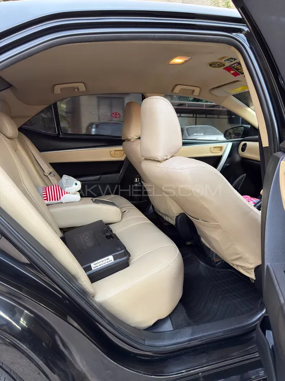 Toyota Corolla 2018 for Sale in Rawalpindi Toyota Corolla 2018 for Sale in Rawalpindi Image-13