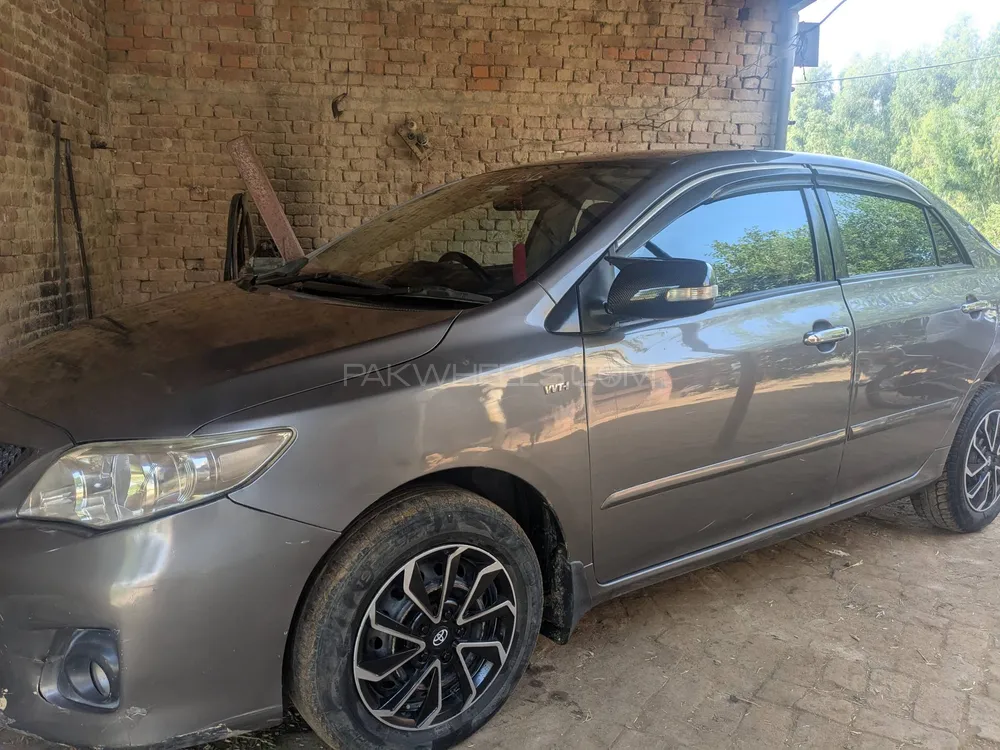 Toyota Corolla 2014 for Sale in Mandi bahauddin Toyota Corolla 2014 for Sale in Mandi bahauddin Image-5