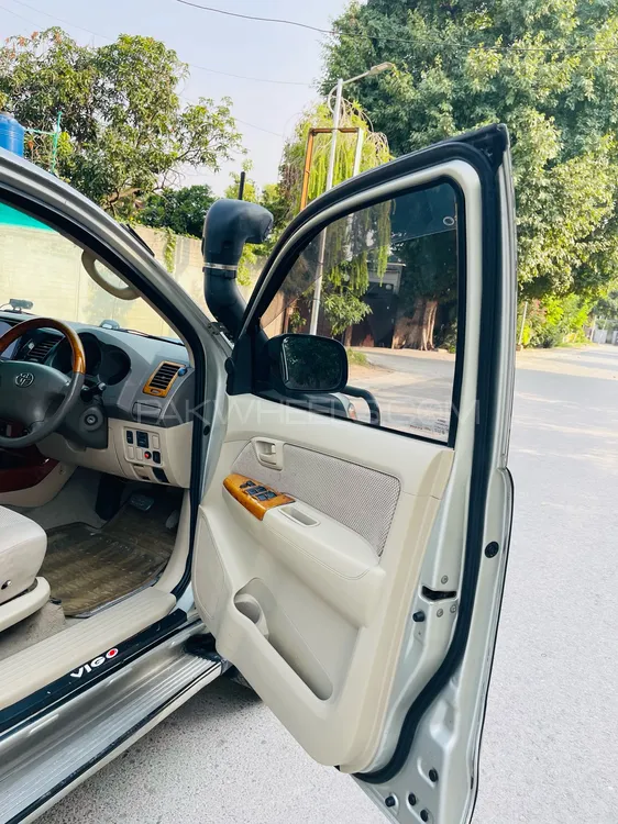 Toyota Hilux 2005 for Sale in Islamabad Toyota Hilux 2005 for Sale in Islamabad Image-6