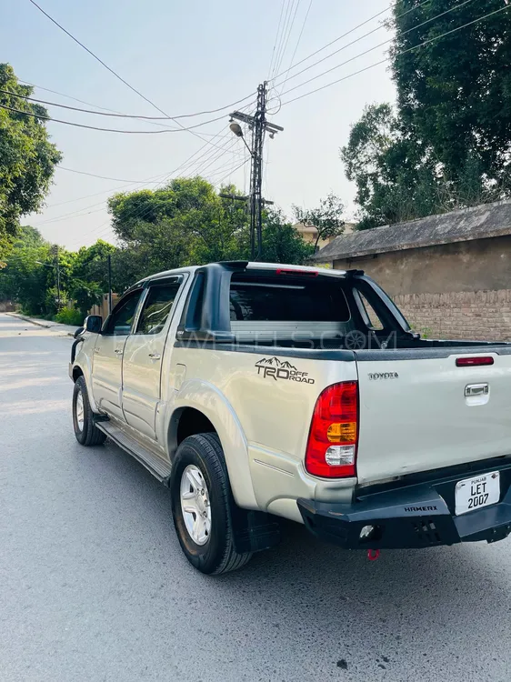 Toyota Hilux 2005 for Sale in Islamabad Toyota Hilux 2005 for Sale in Islamabad Image-5