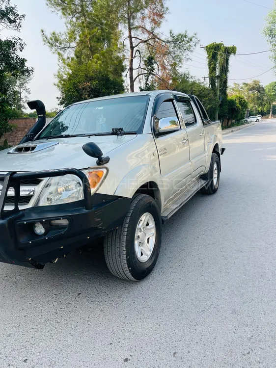 Toyota Hilux 2005 for Sale in Islamabad Toyota Hilux 2005 for Sale in Islamabad Image-1