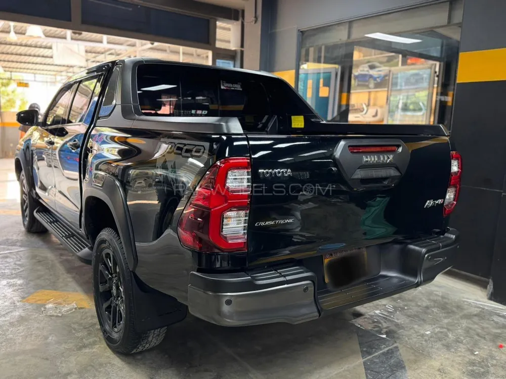 Toyota Hilux 2023 for Sale in Karachi Toyota Hilux 2023 for Sale in Karachi Image-6