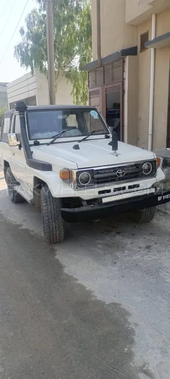 Toyota Land Cruiser 1987 for Sale in Wah cantt Image-1