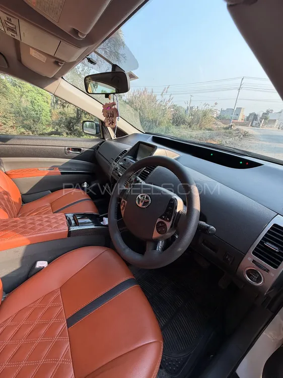 Toyota Prius 2007 for Sale in Okara Toyota Prius 2007 for Sale in Okara Image-14