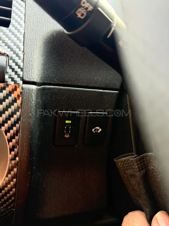 Toyota Prius 2007 for Sale in Okara Toyota Prius 2007 for Sale in Okara Image-17