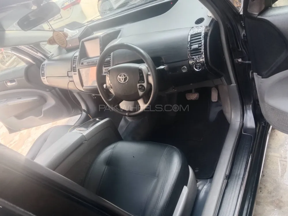 Toyota Prius 2008 for Sale in Lahore Toyota Prius 2008 for Sale in Lahore Image-10