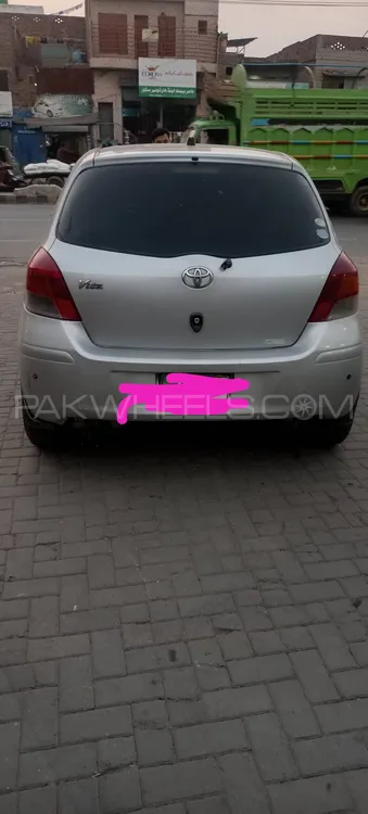 Toyota Vitz 2009 for Sale in Okara Toyota Vitz 2009 for Sale in Okara Image-2