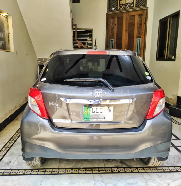 Toyota Vitz 2012 for Sale in Sargodha Toyota Vitz 2012 for Sale in Sargodha Image-7