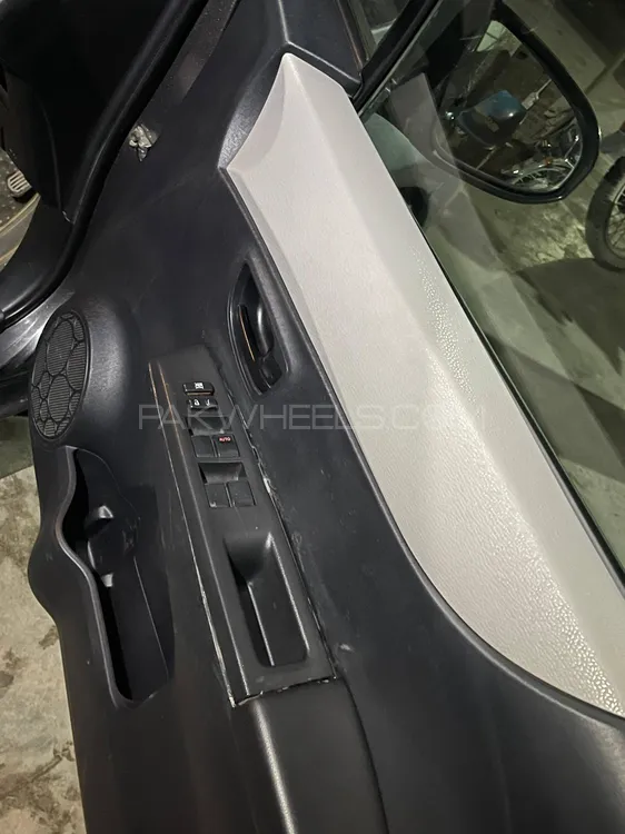 Toyota Vitz 2012 for Sale in Sialkot Toyota Vitz 2012 for Sale in Sialkot Image-7