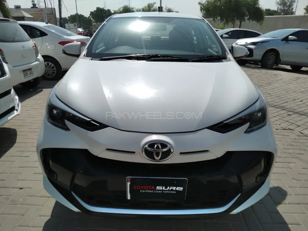 Toyota Yaris Sedan 2024 for Sale in Karachi Image-1