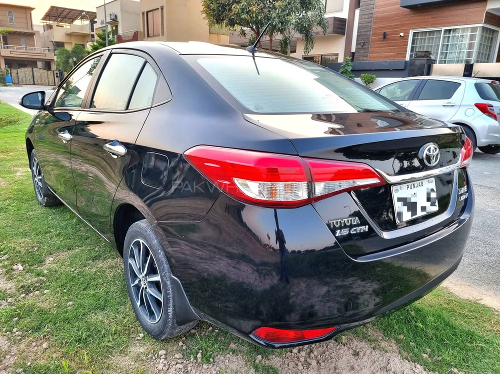 ٹویوٹا یارس سیڈان 2022 for Sale in لاہور ٹویوٹا یارس سیڈان 2022 for Sale in لاہور Image-3