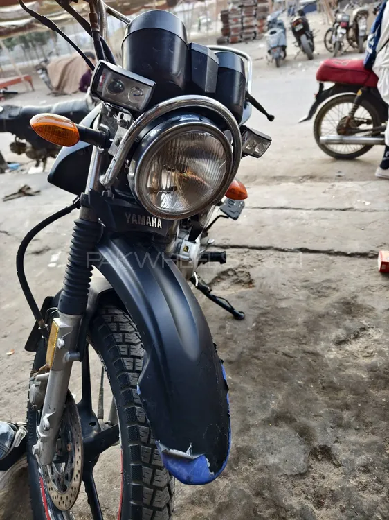 Yamaha YBR 125 2016 for Sale Yamaha YBR 125 2016 for Sale Image-11