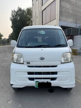 Daihatsu Hijet 2015
