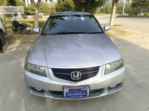 Honda Accord CL9 2003