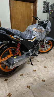 Honda CB 150F 2025