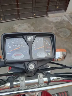Honda CG 125 2023