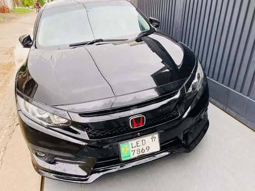 Honda Civic Oriel 1.8 i-VTEC CVT 2017