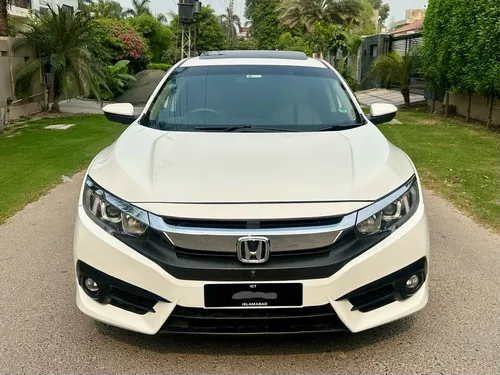 Honda Civic Oriel 1.8 i-VTEC CVT 2017